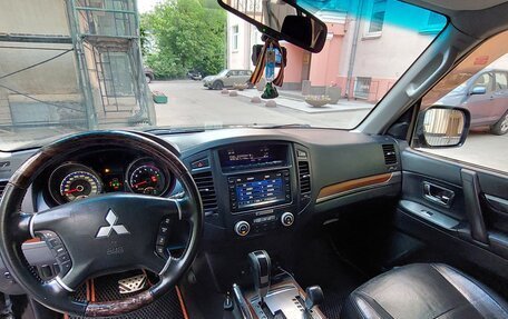 Mitsubishi Pajero IV, 2008 год, 1 290 000 рублей, 26 фотография