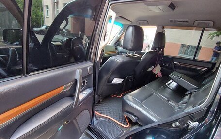 Mitsubishi Pajero IV, 2008 год, 1 290 000 рублей, 33 фотография