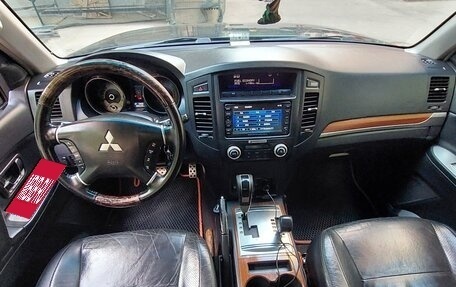 Mitsubishi Pajero IV, 2008 год, 1 290 000 рублей, 31 фотография