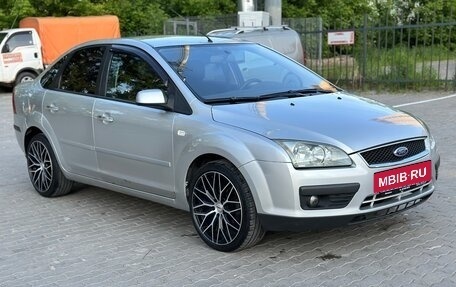 Ford Focus II рестайлинг, 2006 год, 399 000 рублей, 3 фотография