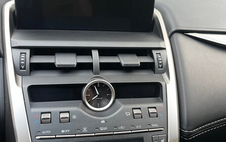Lexus NX I, 2018 год, 4 050 000 рублей, 25 фотография