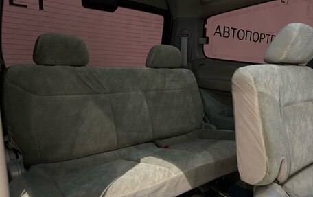 Nissan Serena II, 2001 год, 499 000 рублей, 14 фотография