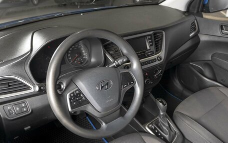 Hyundai Solaris II рестайлинг, 2018 год, 1 095 000 рублей, 4 фотография