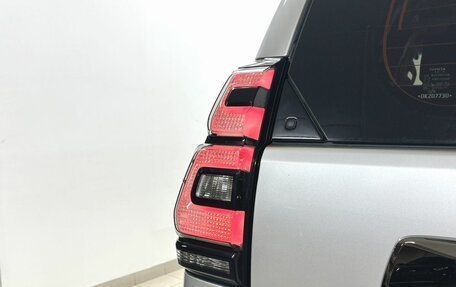 Toyota Land Cruiser Prado 150 рестайлинг 2, 2021 год, 6 899 000 рублей, 10 фотография