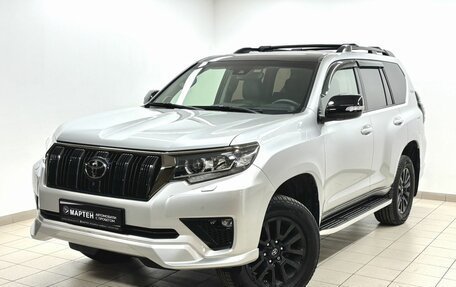 Toyota Land Cruiser Prado 150 рестайлинг 2, 2021 год, 6 899 000 рублей, 1 фотография