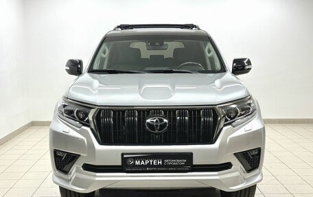 Toyota Land Cruiser Prado 150 рестайлинг 2, 2021 год, 6 899 000 рублей, 2 фотография