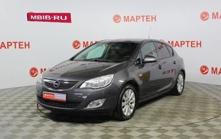 Opel Astra J, 2011 год, 635 000 рублей, 1 фотография