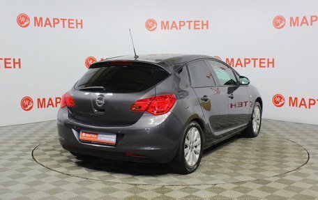 Opel Astra J, 2011 год, 635 000 рублей, 5 фотография