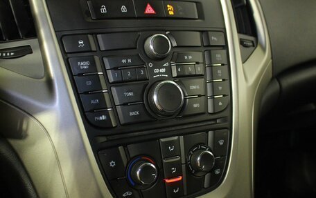 Opel Astra J, 2011 год, 635 000 рублей, 13 фотография