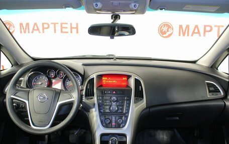 Opel Astra J, 2011 год, 635 000 рублей, 14 фотография
