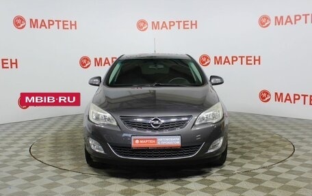 Opel Astra J, 2011 год, 635 000 рублей, 2 фотография