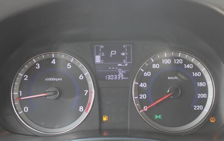 Hyundai Solaris II рестайлинг, 2015 год, 990 000 рублей, 14 фотография