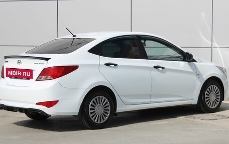 Hyundai Solaris II рестайлинг, 2015 год, 990 000 рублей, 5 фотография