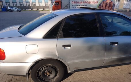 Audi A4, 1995 год, 150 000 рублей, 12 фотография