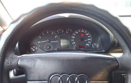 Audi A4, 1995 год, 150 000 рублей, 35 фотография