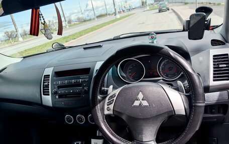 Mitsubishi Outlander III рестайлинг 3, 2006 год, 770 000 рублей, 14 фотография