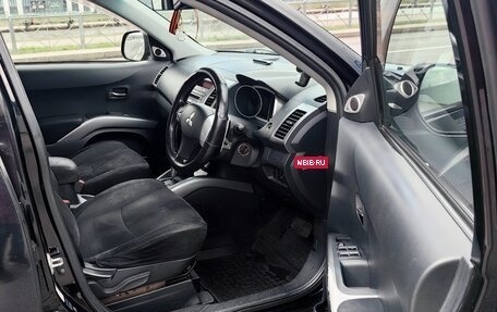 Mitsubishi Outlander III рестайлинг 3, 2006 год, 770 000 рублей, 13 фотография