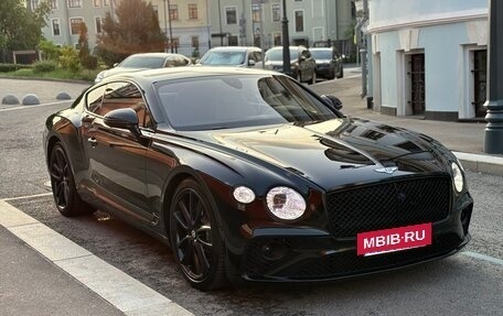 Bentley Continental GT III, 2018 год, 15 500 000 рублей, 2 фотография