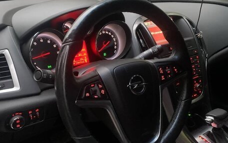 Opel Astra J, 2013 год, 940 000 рублей, 13 фотография