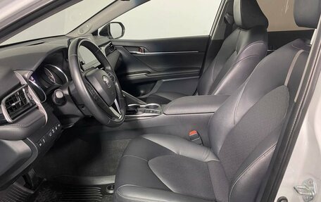 Toyota Camry, 2022 год, 3 590 000 рублей, 17 фотография
