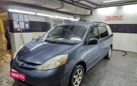 Toyota Sienna II рестайлинг, 2007 год, 980 000 рублей, 2 фотография