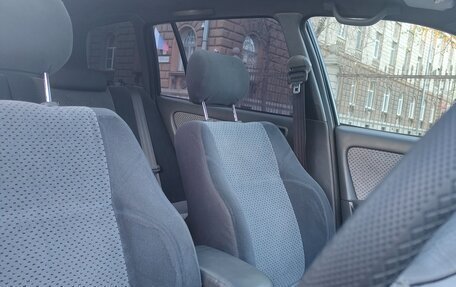 Toyota Caldina, 1996 год, 590 000 рублей, 8 фотография