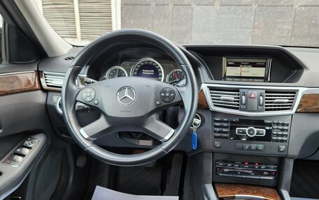 Mercedes-Benz E-Класс, 2012 год, 1 595 000 рублей, 11 фотография