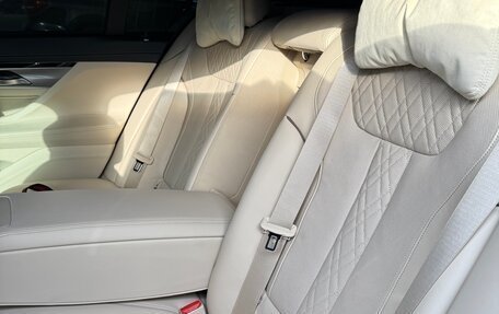 BMW 7 серия, 2018 год, 5 000 000 рублей, 13 фотография