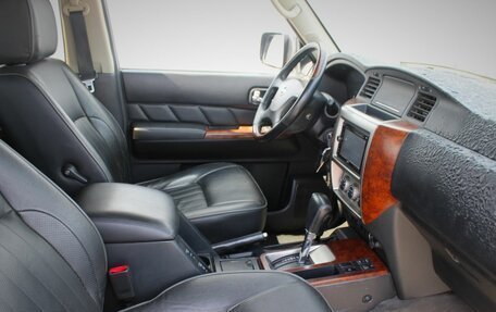 Nissan Patrol, 2007 год, 1 149 000 рублей, 12 фотография