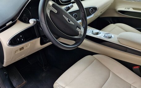 Genesis GV70, 2021 год, 4 370 000 рублей, 10 фотография
