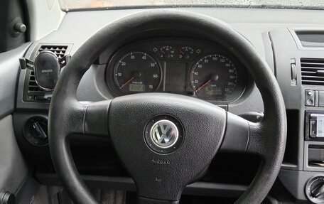 Volkswagen Polo IV рестайлинг, 2007 год, 255 000 рублей, 10 фотография