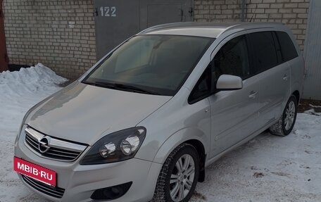 Opel Zafira B, 2012 год, 1 080 000 рублей, 5 фотография