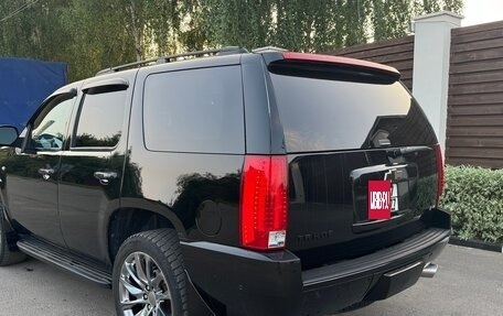 Chevrolet Tahoe III, 2012 год, 2 400 000 рублей, 3 фотография