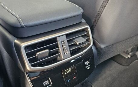 Lexus RX IV рестайлинг, 2023 год, 6 410 000 рублей, 12 фотография