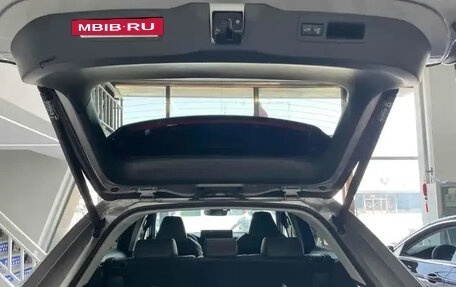 Toyota Venza, 2022 год, 3 100 000 рублей, 17 фотография