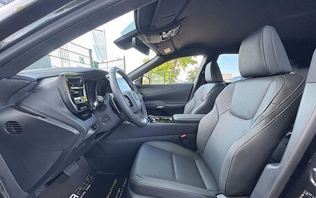 Lexus RX IV рестайлинг, 2022 год, 6 410 000 рублей, 12 фотография