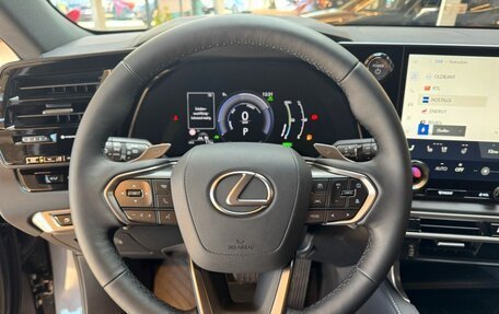 Lexus RX IV рестайлинг, 2024 год, 7 160 000 рублей, 7 фотография