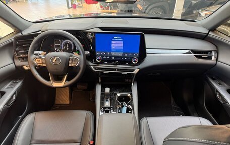 Lexus RX IV рестайлинг, 2024 год, 7 160 000 рублей, 11 фотография
