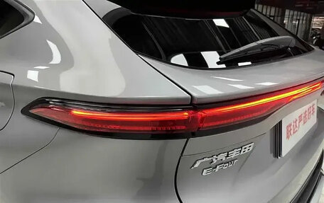 Toyota Venza, 2022 год, 3 650 000 рублей, 5 фотография