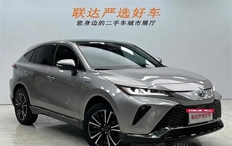 Toyota Venza, 2022 год, 3 650 000 рублей, 2 фотография