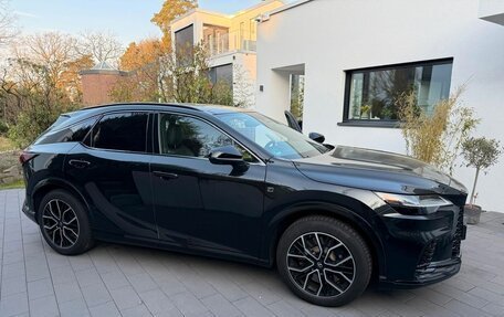 Lexus RX IV рестайлинг, 2023 год, 6 880 000 рублей, 4 фотография