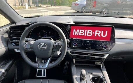 Lexus RX IV рестайлинг, 2025 год, 8 615 000 рублей, 11 фотография