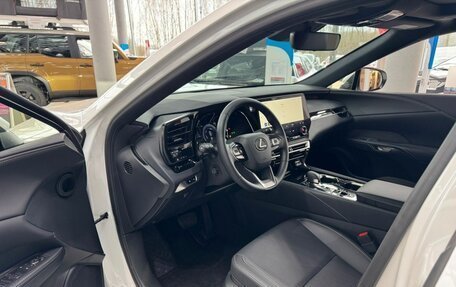 Lexus RX IV рестайлинг, 2024 год, 7 160 000 рублей, 6 фотография