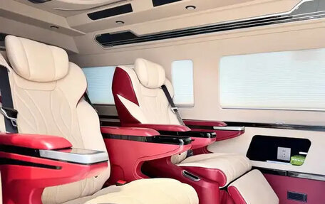 Toyota HiAce H300, 2022 год, 9 450 000 рублей, 5 фотография