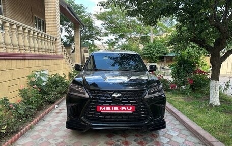Lexus LX III, 2018 год, 8 100 000 рублей, 2 фотография