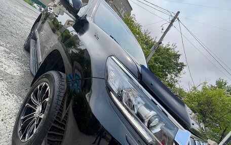 Toyota Land Cruiser Prado 150 рестайлинг 2, 2011 год, 3 550 000 рублей, 6 фотография