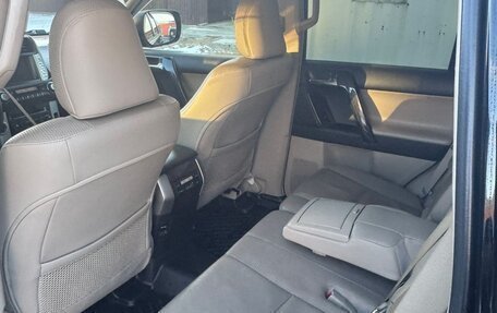 Toyota Land Cruiser 200, 2008 год, 3 250 000 рублей, 5 фотография