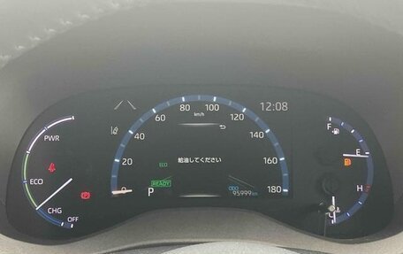 Toyota Yaris Cross, 2021 год, 1 405 000 рублей, 14 фотография
