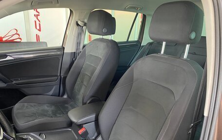 Volkswagen Tiguan II, 2017 год, 2 099 999 рублей, 19 фотография