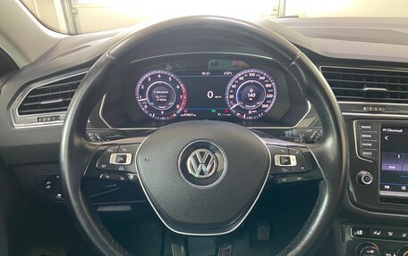 Volkswagen Tiguan II, 2017 год, 2 099 999 рублей, 23 фотография
